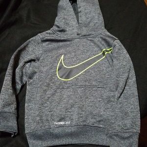 Boys Nike pullover sweatshirt